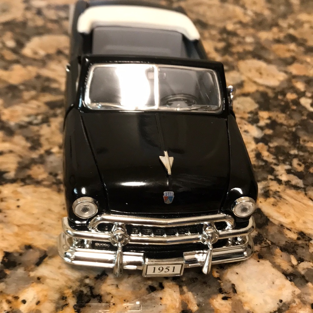 1951 Ford custom convertible coup